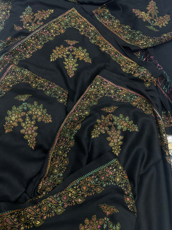 Kacha tanka black embroidered shwal