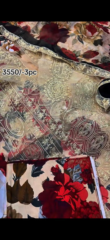 Iznik Floral All-Over Rose print with luxury patches Dupatta Decorative 4side border Patch